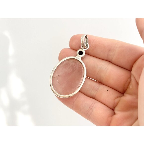 Rose Quartz Black Onyx Semi-Precious Gemstone Sterling Silver Vintage Pendant - Picture 10 of 10